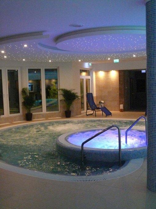Garden Hotel Wellness Es Konferencia Ζολνοκ Ανέσεις φωτογραφία